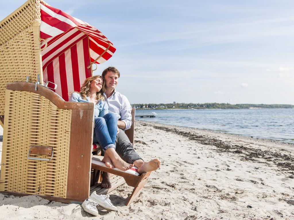 Buengers Apartment-hotel Mit Sommerstrandkorb & Gartensauna 4* Strande