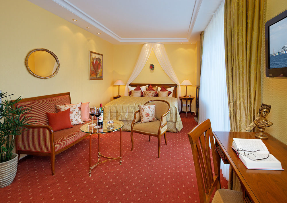 Buengers Apartment-hotel Mit Sommerstrandkorb & Gartensauna 4* Strande